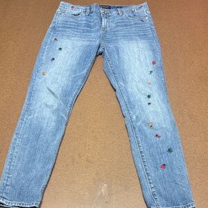 Lucky Brand Light Blue Ava Skinny Straight Leg Jeans with Floral Embroidery